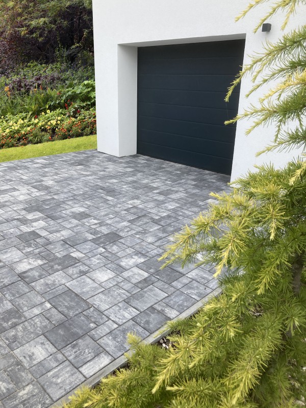 Kombi 6 - zámková dlažba